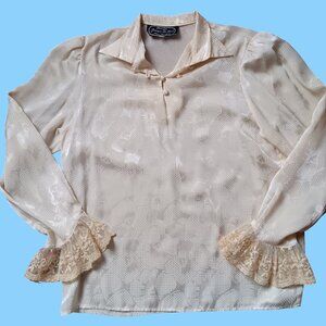 True Vintage Women's Blouse Medium 90's Goth Ivory Jacquard Lace Cuffs Hi Collar